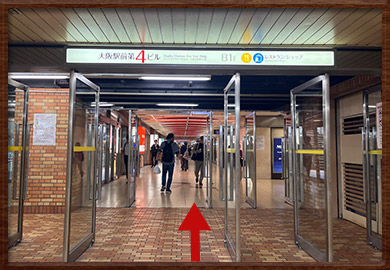 大阪駅前第4ビル入口