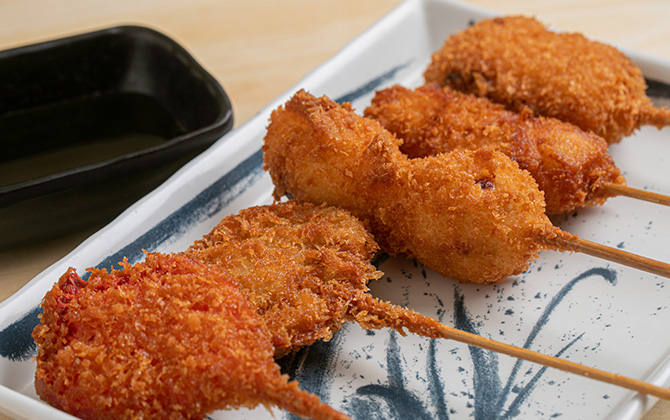 串カツ盛り合わせ